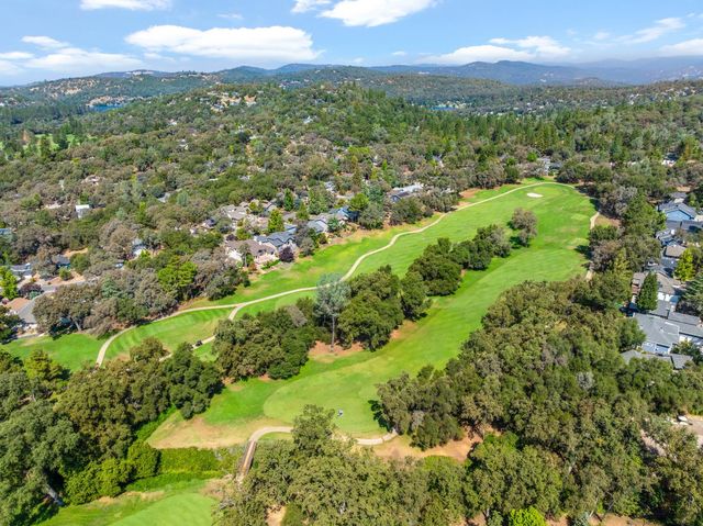 12356 Lake Wildwood Drive, Penn Valley, CA 95946