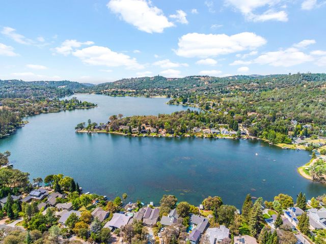 12356 Lake Wildwood Drive, Penn Valley, CA 95946