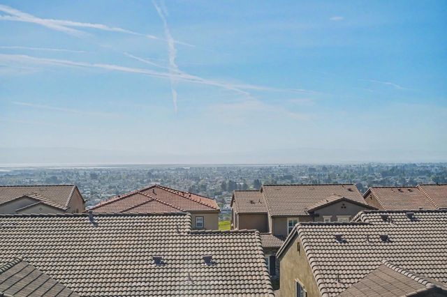 29803 Cantera Drive, Hayward, CA 94544