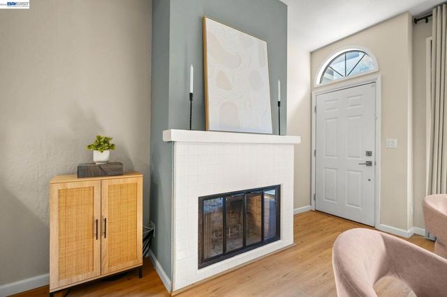 305 Rock Creek Way, Pleasant Hill, CA 94523