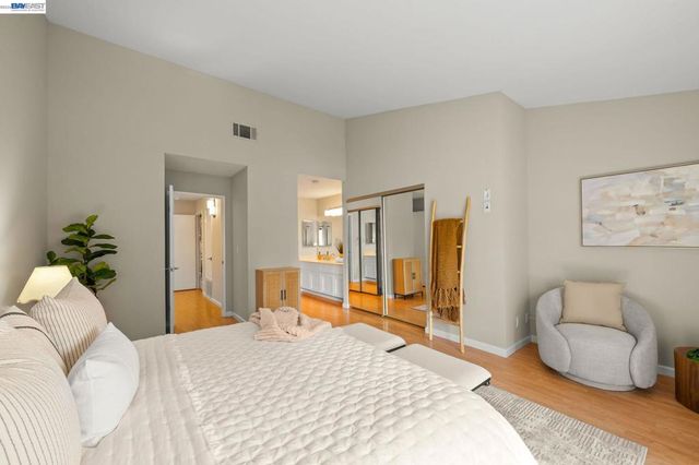 305 Rock Creek Way, Pleasant Hill, CA 94523