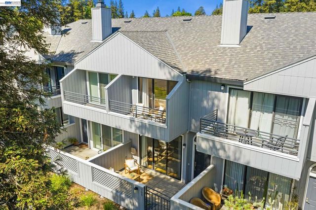 305 Rock Creek Way, Pleasant Hill, CA 94523