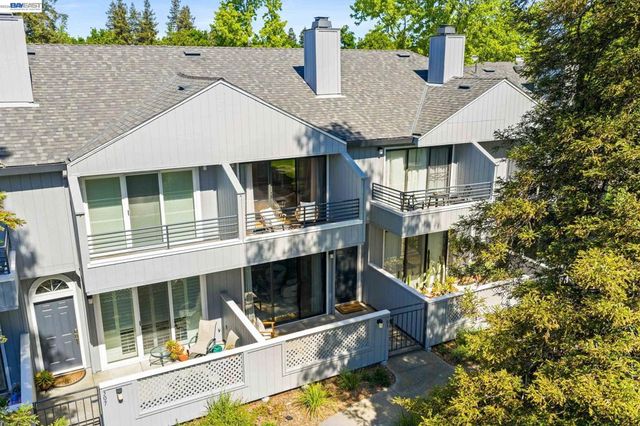 305 Rock Creek Way, Pleasant Hill, CA 94523