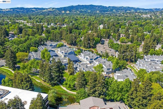 305 Rock Creek Way, Pleasant Hill, CA 94523