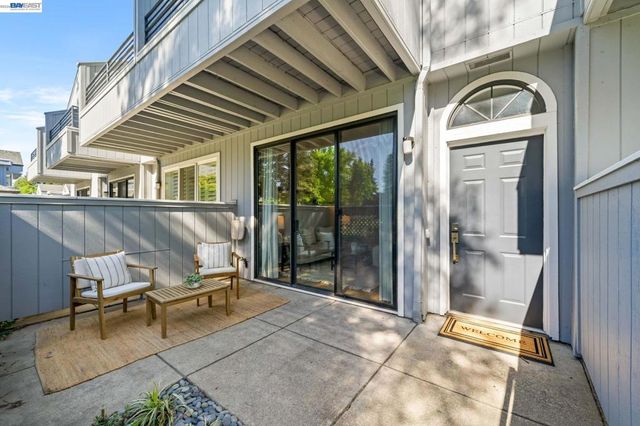 305 Rock Creek Way, Pleasant Hill, CA 94523