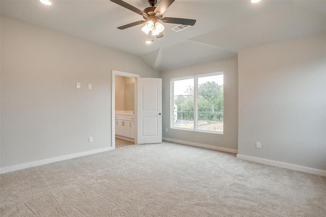 4525 Hogans Alley Drive, Arlington, TX 76001