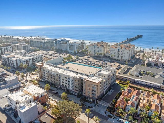 355 N Cleveland St 309, Oceanside, CA 92054