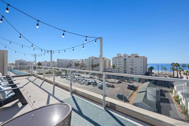 355 N Cleveland St 309, Oceanside, CA 92054