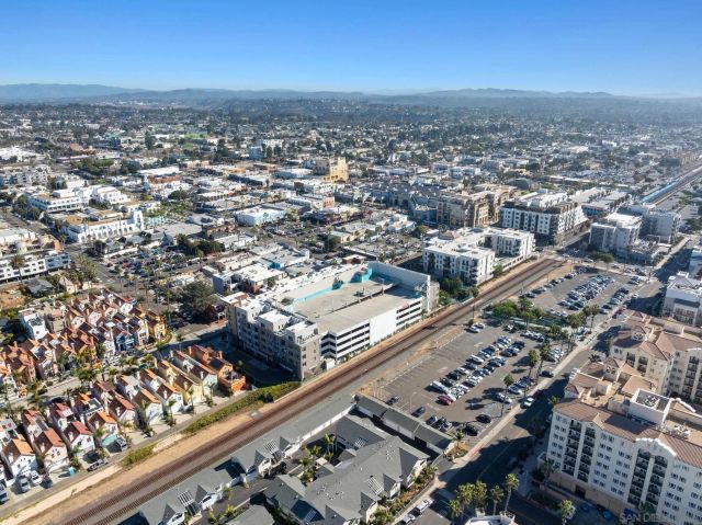355 N Cleveland St 309, Oceanside, CA 92054