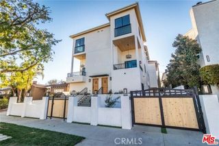 5323 Ben Avenue 1/2, Valley Village, CA 91607