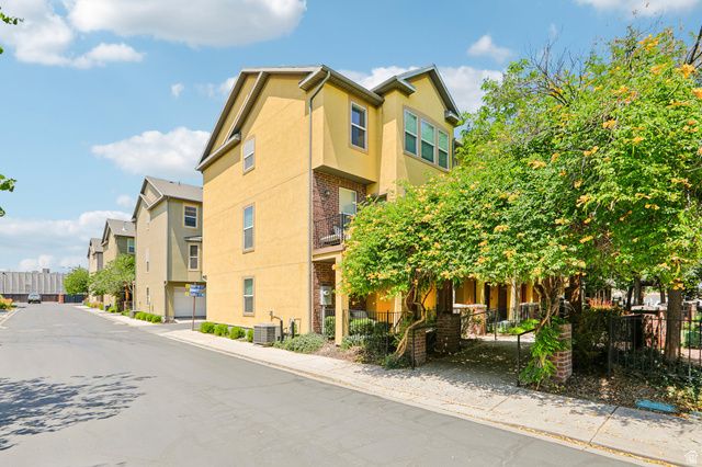 3709 S BALMOSSIE LN, South Salt Lake, UT 84115
