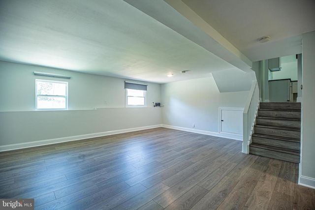 407 KINGSTON DR, Cherry Hill, NJ 08034
