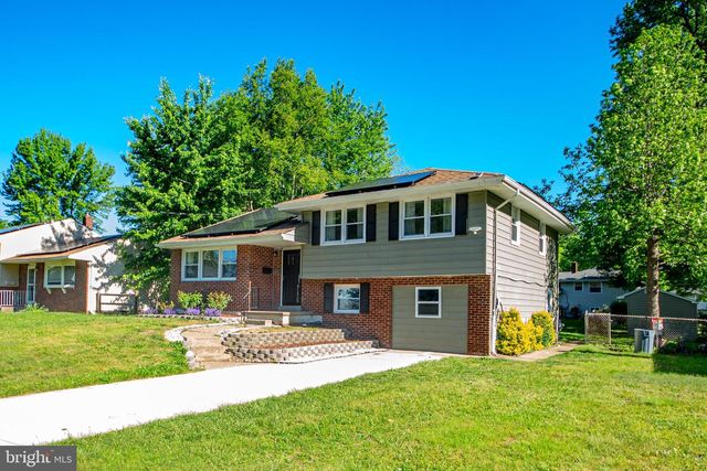 407 KINGSTON DR, Cherry Hill, NJ 08034