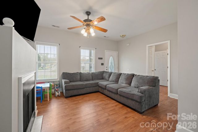 418 Summer Ridge Road, Stanley, NC 28164