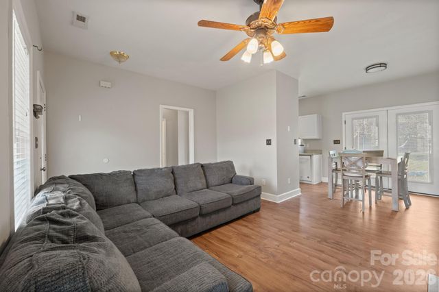 418 Summer Ridge Road, Stanley, NC 28164