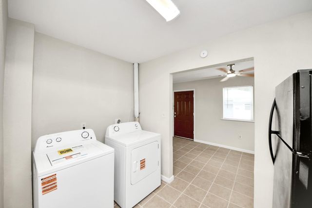 3910 Hoffman Street 1, Houston, TX 77026