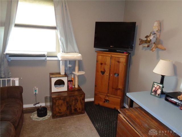 404 S Fuls Road, New Lebanon, OH 45345