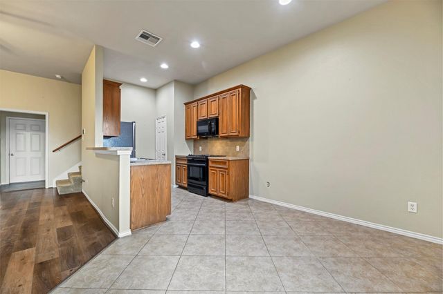 751 San Jacinto Circle, Baytown, TX 77521