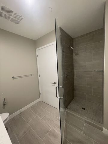 805 Church St Apt 2701, Nashville, TN 37203