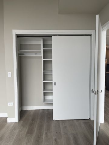 805 Church St Apt 2701, Nashville, TN 37203