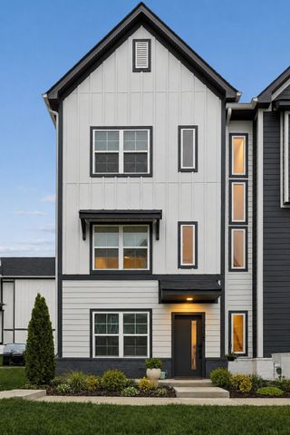 700 N DuPont Ave Apt 310, Madison, TN 37115