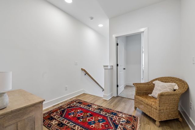 700 N DuPont Ave Apt 310, Madison, TN 37115