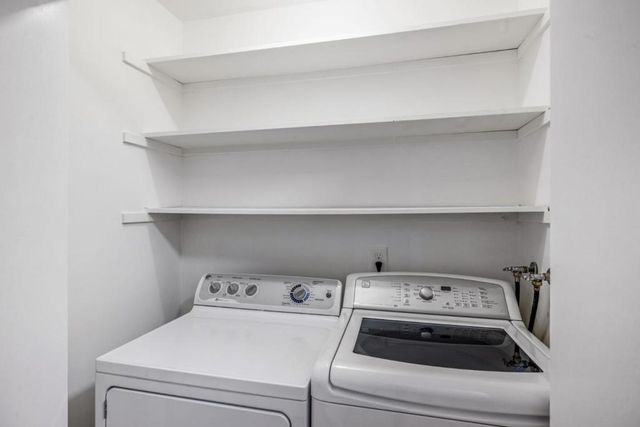 14355 Saratoga Avenue B, Saratoga, CA 95070