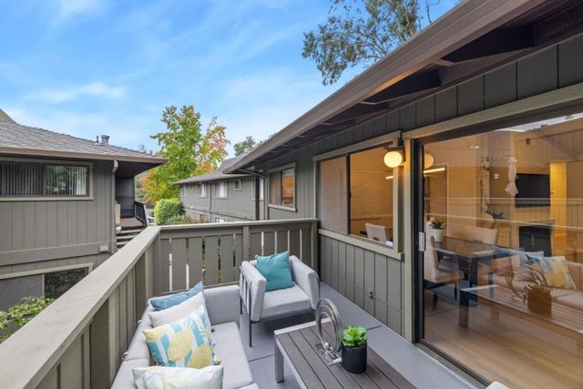 14355 Saratoga Avenue B, Saratoga, CA 95070