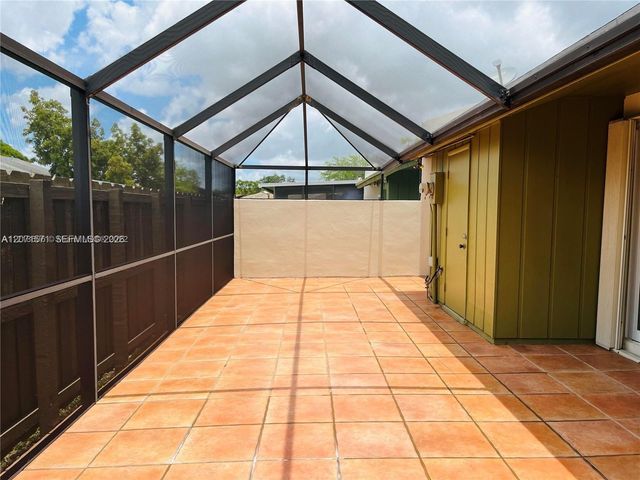11942 SW 122nd Place ., Miami, FL 33186