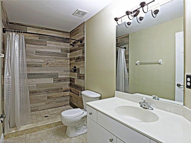 3605 Cedar Oak DR 107, Fort Myers, FL 33916