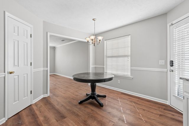 520 Freedom Ct, Murfreesboro, TN 37129