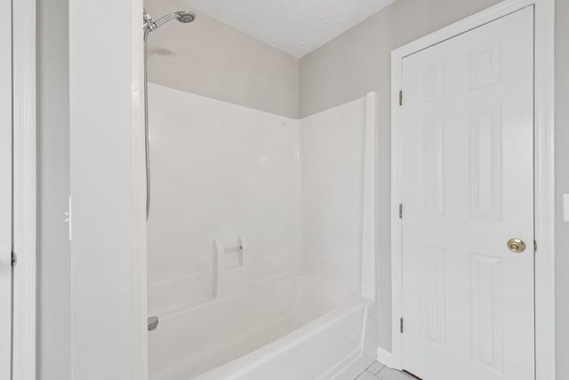 520 Freedom Ct, Murfreesboro, TN 37129