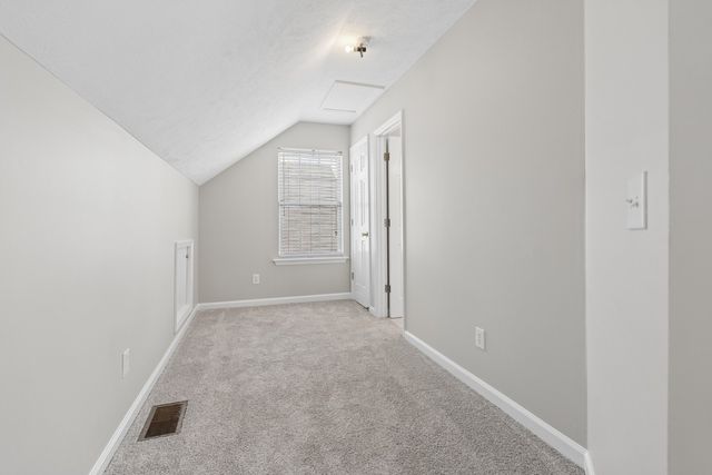 520 Freedom Ct, Murfreesboro, TN 37129