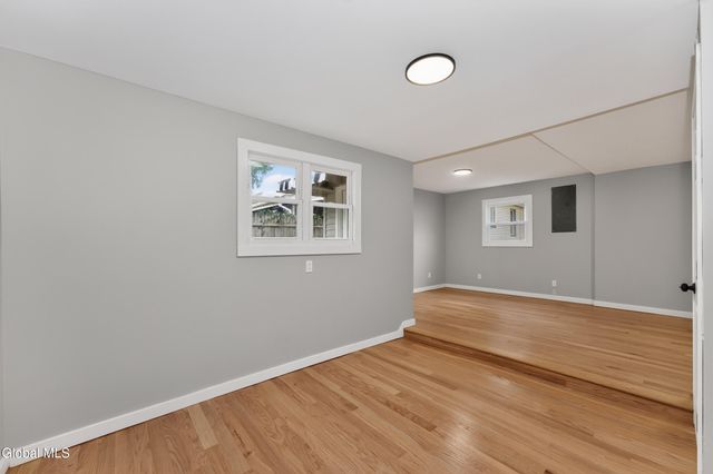 1379 Evergreen Avenue, Rotterdam, NY 12306