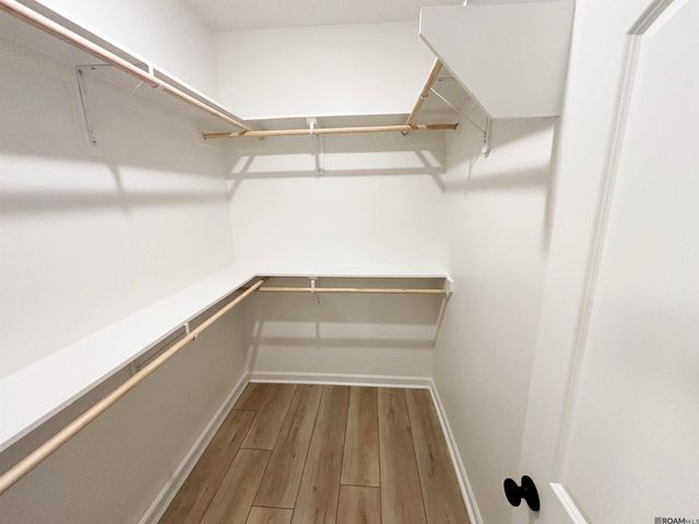 926 Meadow Crossing Dr, Gonzales, LA 70737