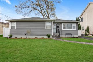 3604 Locust Avenue, Seaford, NY 11783