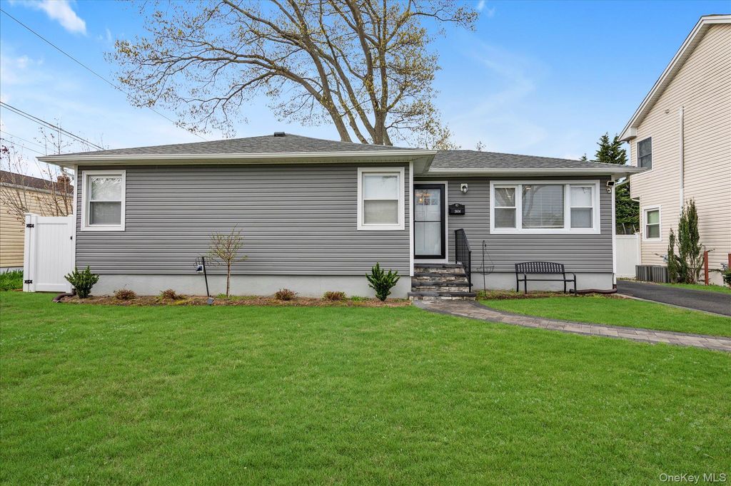 3604 Locust Avenue, Seaford, NY 11783