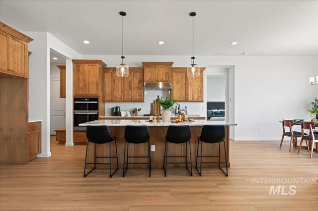 14879 Boatwatch Dr, Caldwell, ID 83607