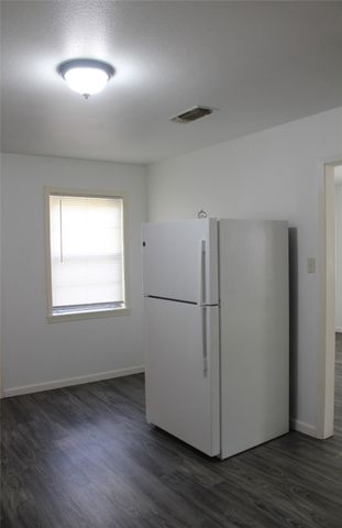 2506 Vincent Street, Brownwood, TX 76801