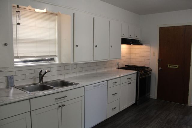 2506 Vincent Street, Brownwood, TX 76801