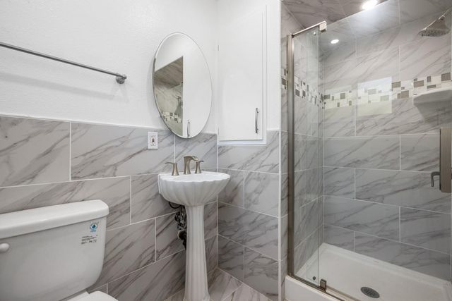 2653 Jasmine Ave, Stockton, CA 95207