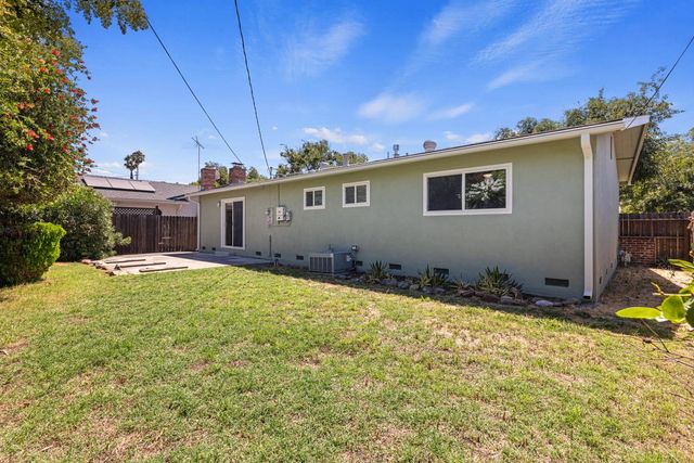 2653 Jasmine Ave, Stockton, CA 95207