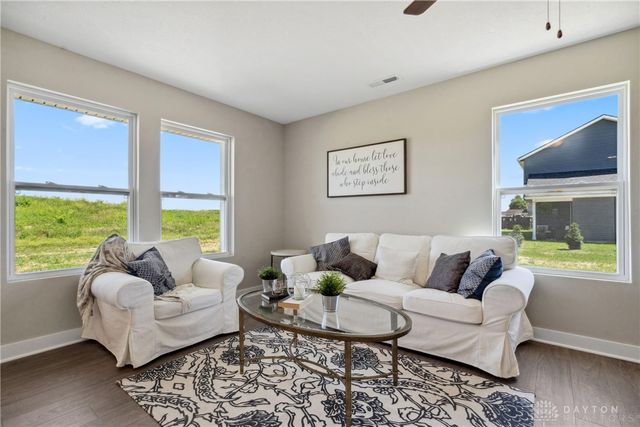 723 S High Street, Urbana, OH 43078