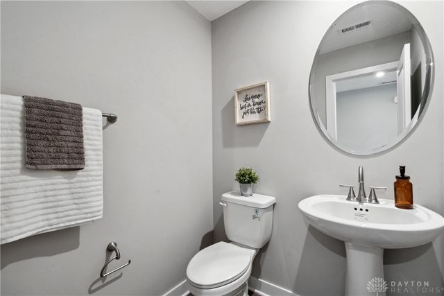 723 S High Street, Urbana, OH 43078