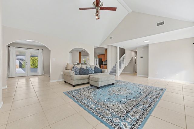 155 Long Pointe Drive, Mary Esther, FL 32569