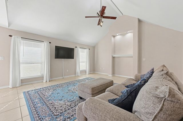 155 Long Pointe Drive, Mary Esther, FL 32569