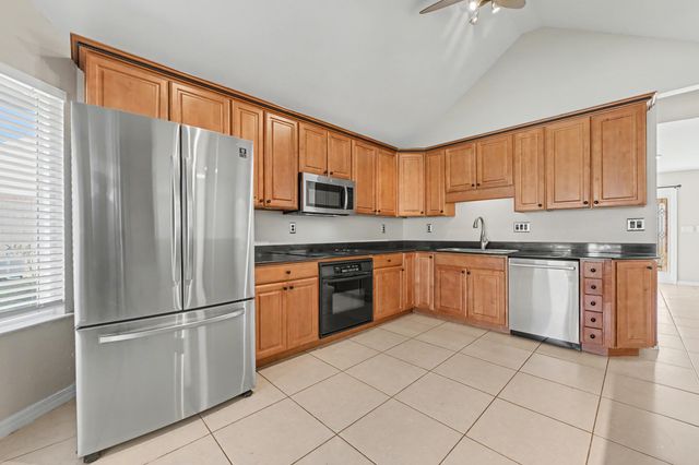 155 Long Pointe Drive, Mary Esther, FL 32569