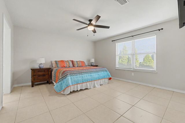 155 Long Pointe Drive, Mary Esther, FL 32569