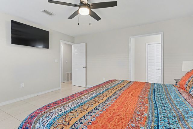 155 Long Pointe Drive, Mary Esther, FL 32569