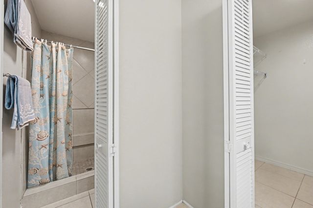 155 Long Pointe Drive, Mary Esther, FL 32569